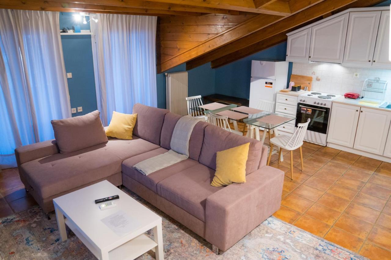 Yiannis Apartments 1 이오아니아 외부 사진