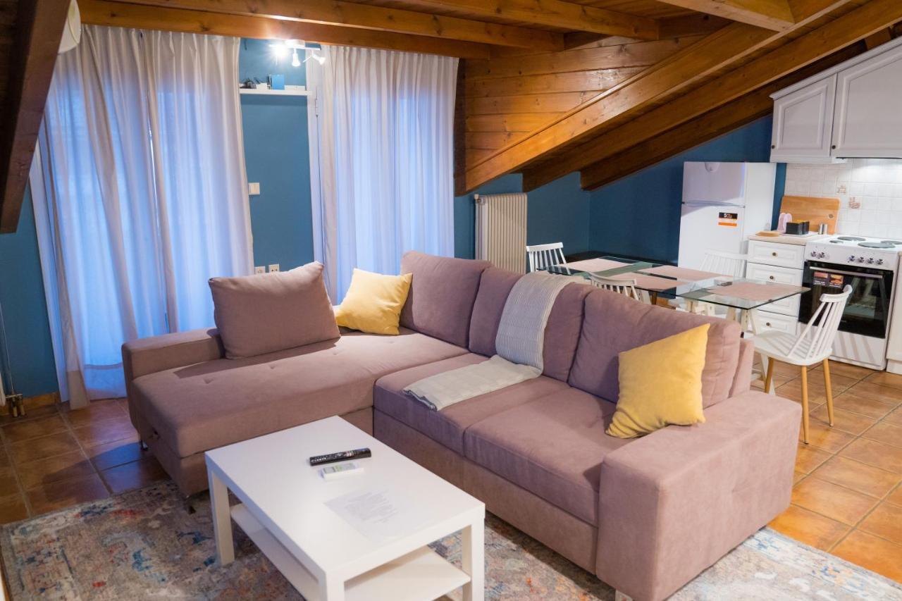 Yiannis Apartments 1 이오아니아 외부 사진